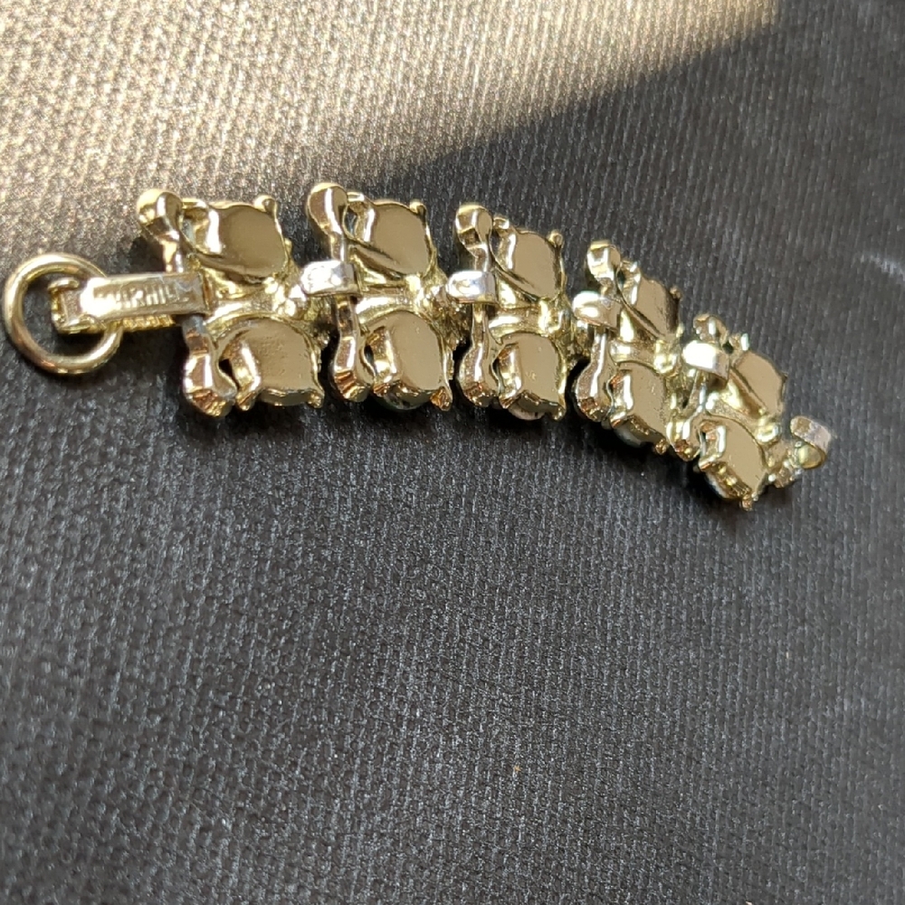 Finger Ring
